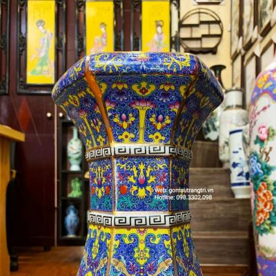 BÌNH LỤC GIÁC MEN XANH HỌA TIẾT TỨ QUÝ